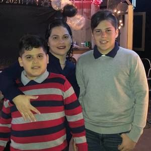 Meet your Posher, Ingrid m